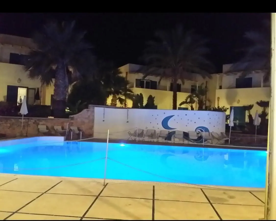 Apartmanhotel Resort Cala La Luna Favignana