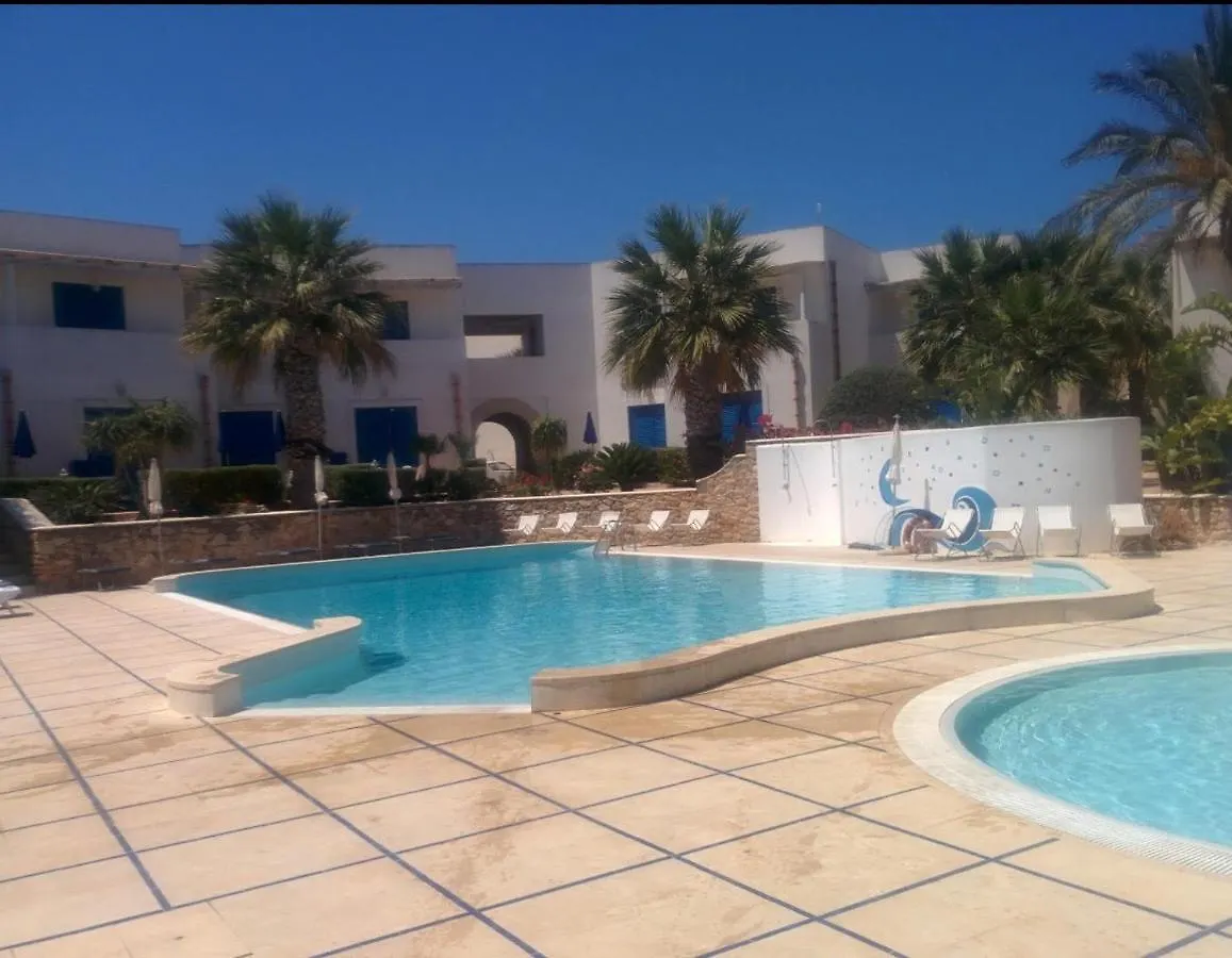 فافينانا Resort Cala La Luna 4*,
