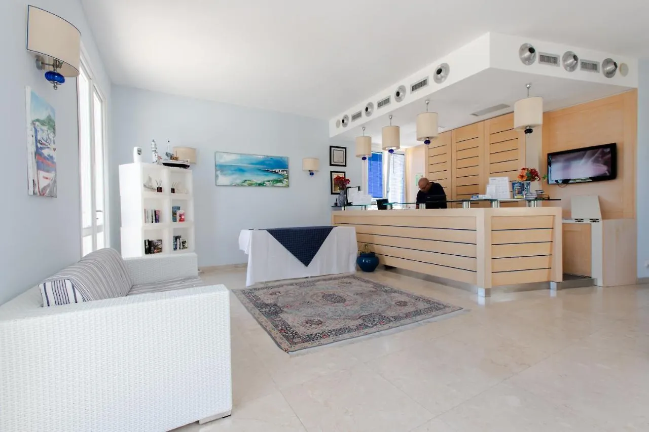 فافينانا Resort Cala La Luna شقة فندقية