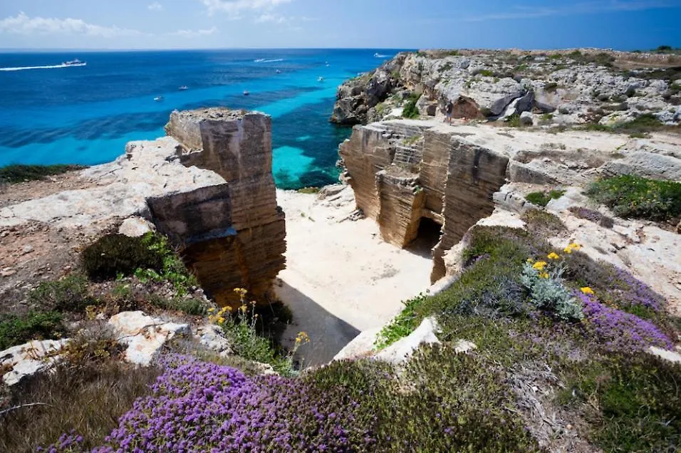 Resort Cala La Luna Favignana Apartmanhotel