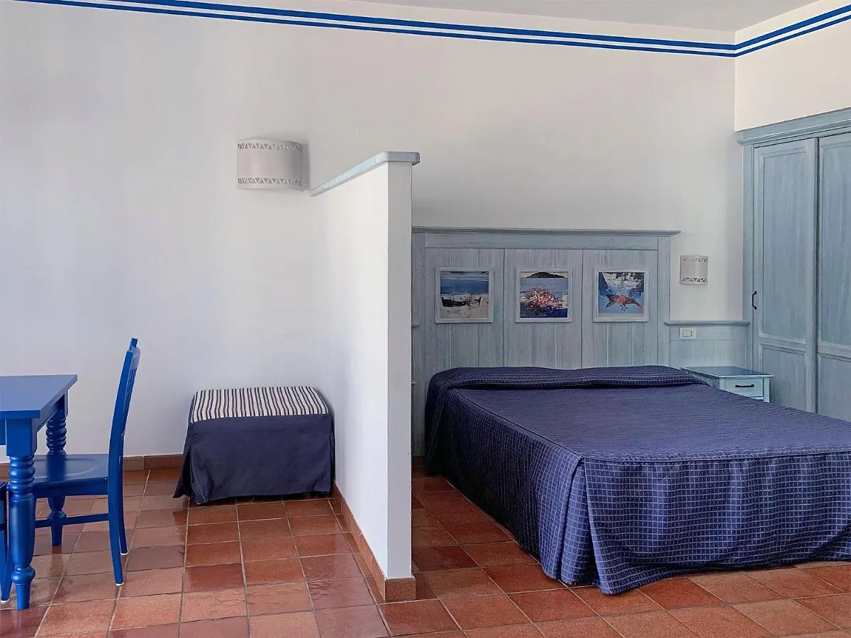 فافينانا Resort Cala La Luna