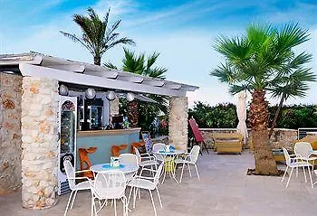 فافينانا Resort Cala La Luna 4*,